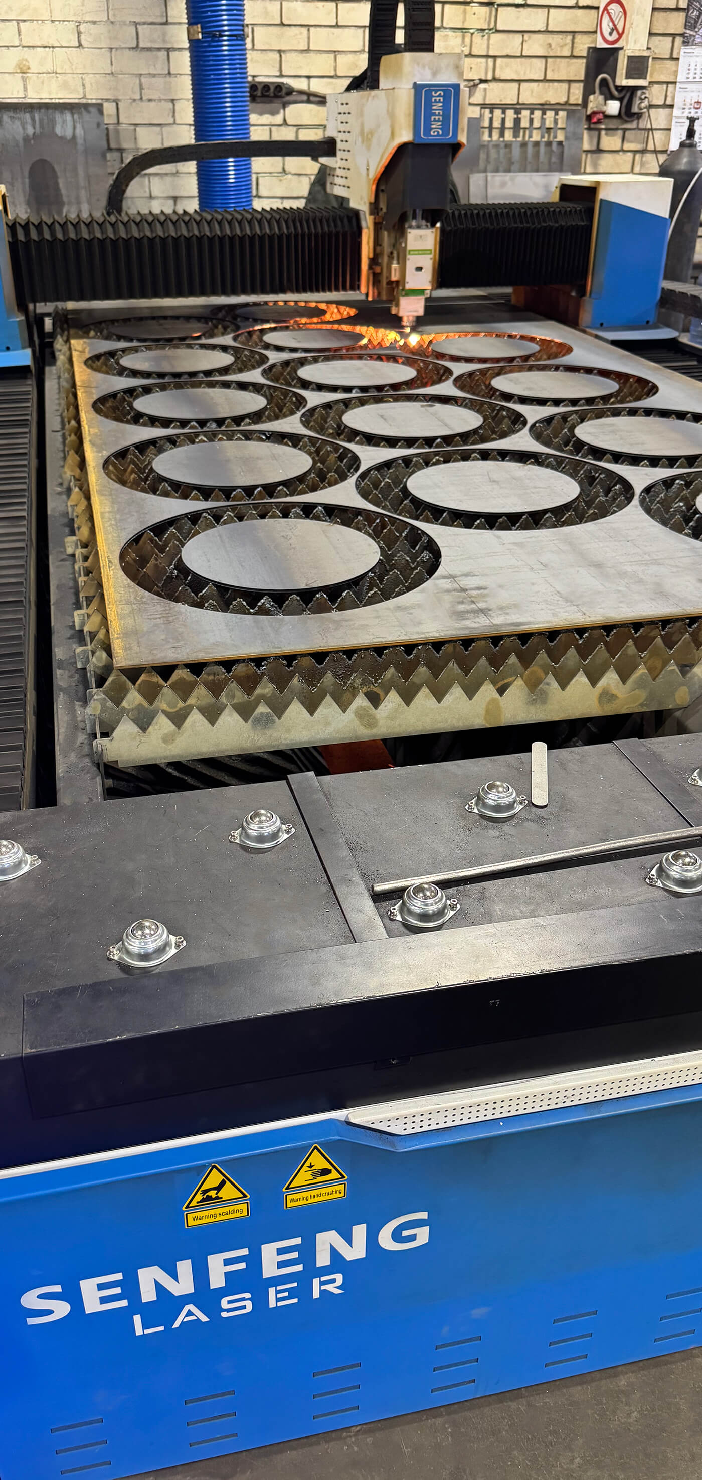 {Процесс лазерной резки